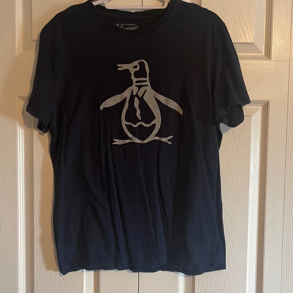 Mens Large blue Penguin by Munsingwear t shirt